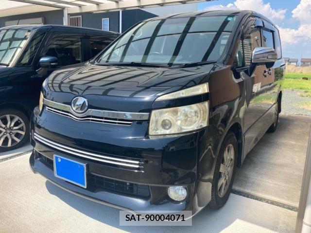 Toyota VOXY 2010-05 8782583-0