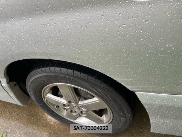 Toyota VOXY 2004-12 8782582-10