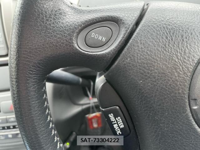 Toyota VOXY 2004-12 8782582-18
