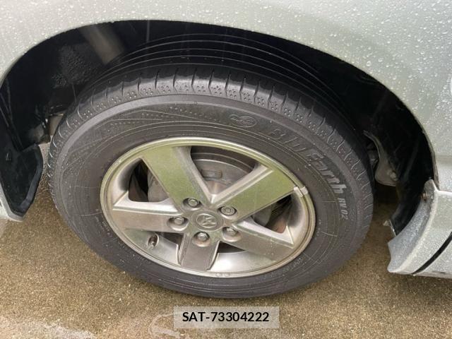 Toyota VOXY 2004-12 8782582-8