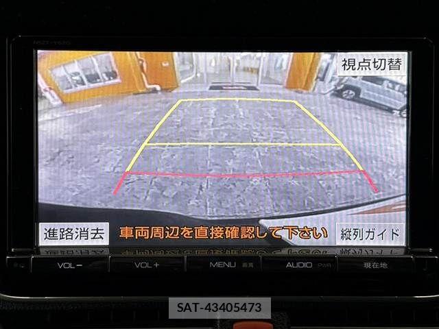 Toyota VOXY 2014-07 8782575-3