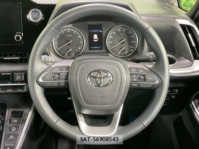 Toyota VOXY 2023-08 8783080-11