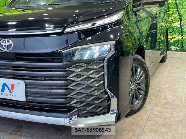 Toyota VOXY 2023-08 8783080-12