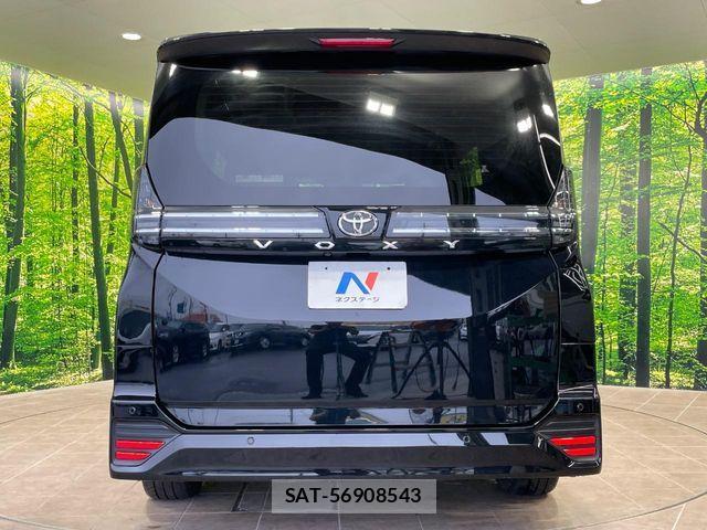 Toyota VOXY 2023-08 8783080-15