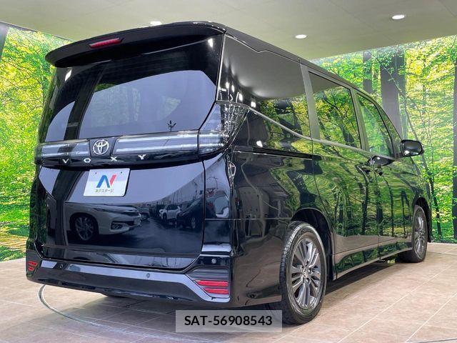 Toyota VOXY 2023-08 8783080-17