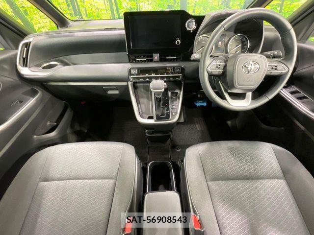 Toyota VOXY 2023-08 8783080-1