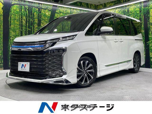 Toyota VOXY 2022-08 8782541-0