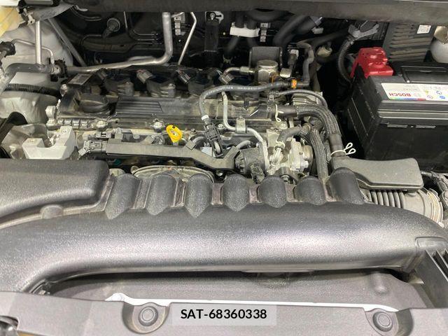 Toyota VOXY 2022-08 8782541-17
