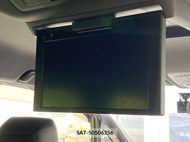 Toyota VOXY 2019-10 8782559-5