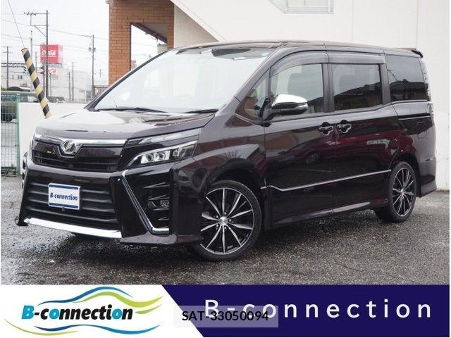 Toyota VOXY 2017-07 8797908-0