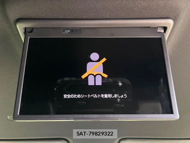 Toyota VOXY 2022-12 8797885-3