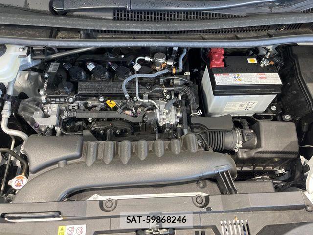 Toyota VOXY 2025-04 8797884-18