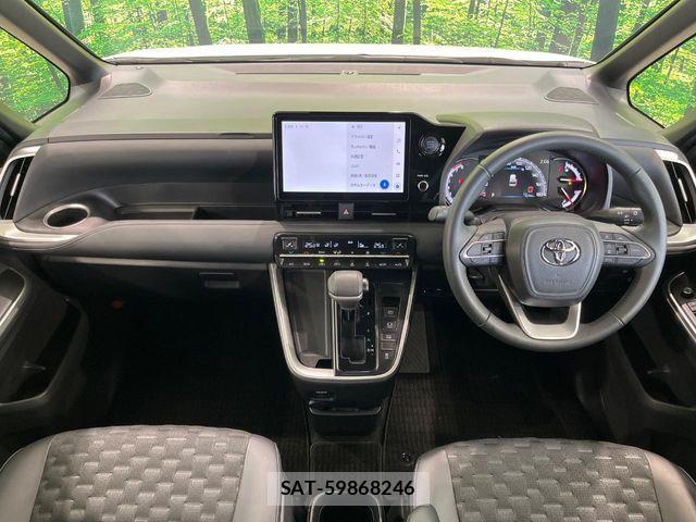 Toyota VOXY 2025-04 8797884-1