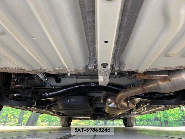 Toyota VOXY 2025-04 8797884-19