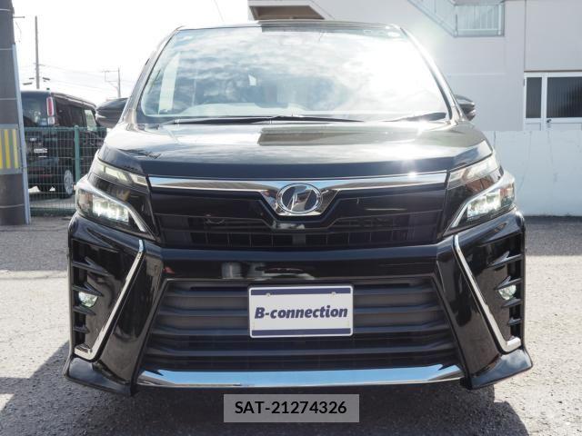 Toyota VOXY 2017-10 8797894-3