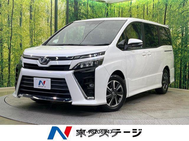 Toyota VOXY 2017-08 8797891-0