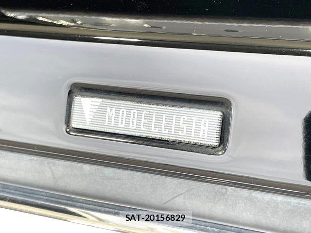 Toyota VOXY 2019-09 8797888-2