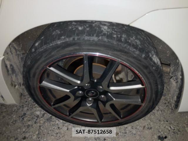 Toyota VOXY 2010-08 8797901-4