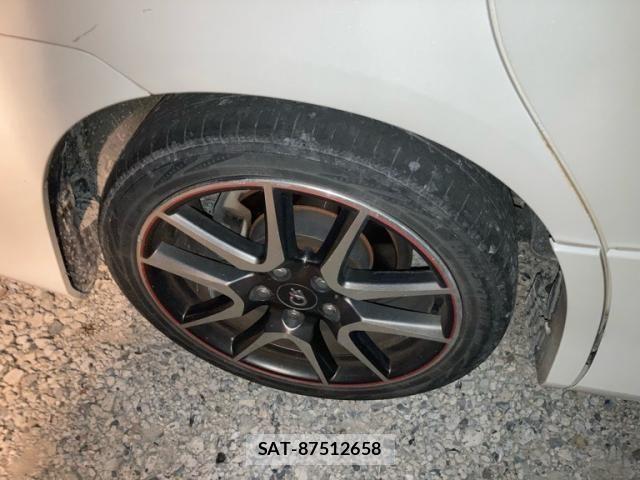 Toyota VOXY 2010-08 8797901-6