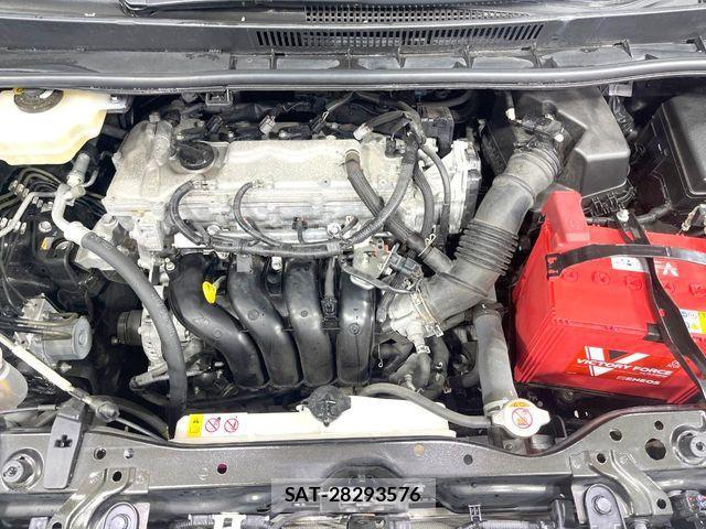Toyota VOXY 2020-06 8797889-18