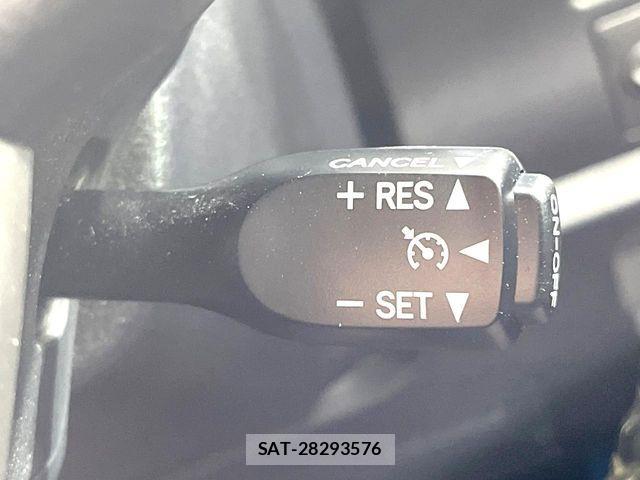 Toyota VOXY 2020-06 8797889-7