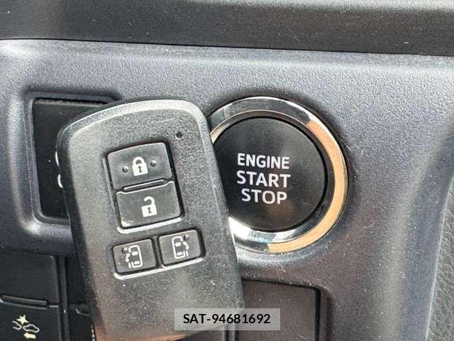 Toyota VOXY 2016-12 8797895-11