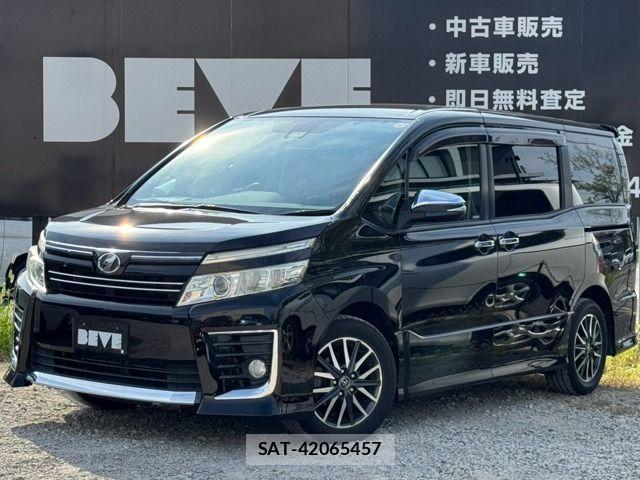 Toyota VOXY 2016-04 8797897-0