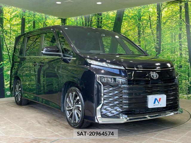 Toyota VOXY 2024-06 8797882-15