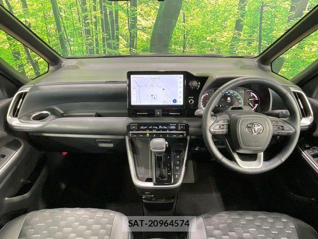 Toyota VOXY 2024-06 8797882-1