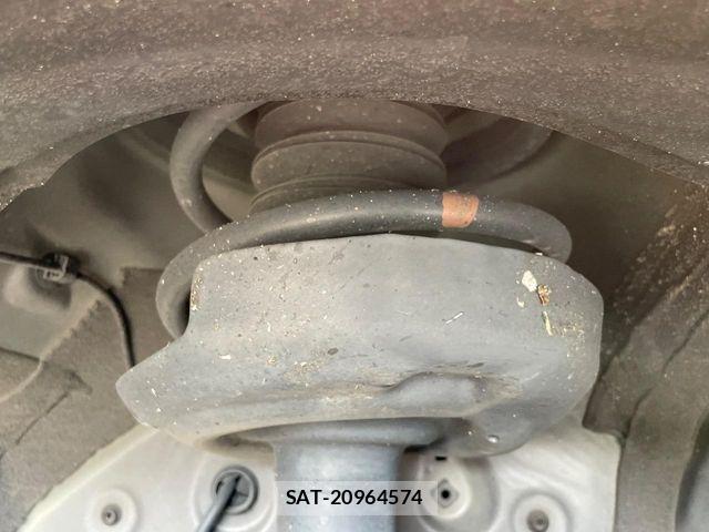 Toyota VOXY 2024-06 8797882-19