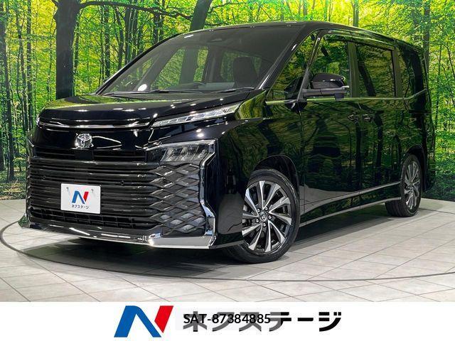 Toyota VOXY 2022-08 8797880-0