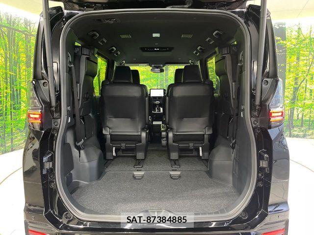 Toyota VOXY 2022-08 8797880-10