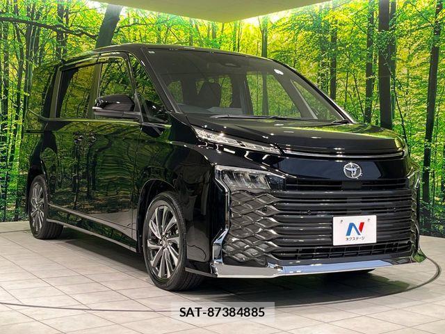 Toyota VOXY 2022-08 8797880-16