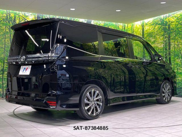 Toyota VOXY 2022-08 8797880-17