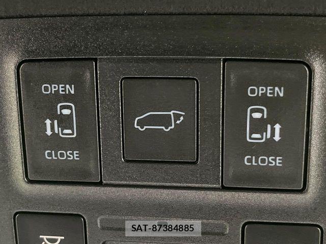 Toyota VOXY 2022-08 8797880-6