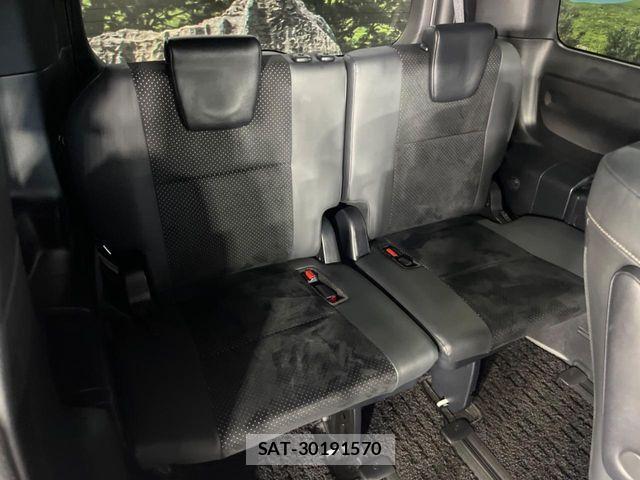 Toyota VOXY 2020-12 8797887-11