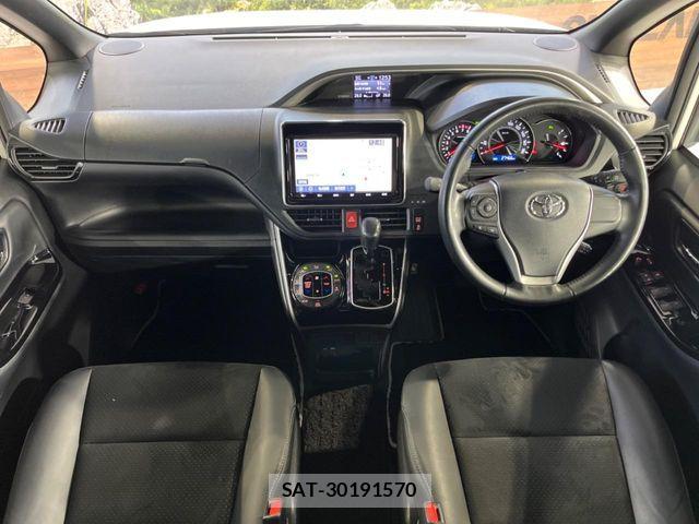 Toyota VOXY 2020-12 8797887-2