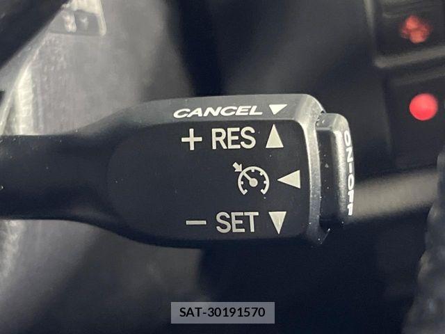 Toyota VOXY 2020-12 8797887-6