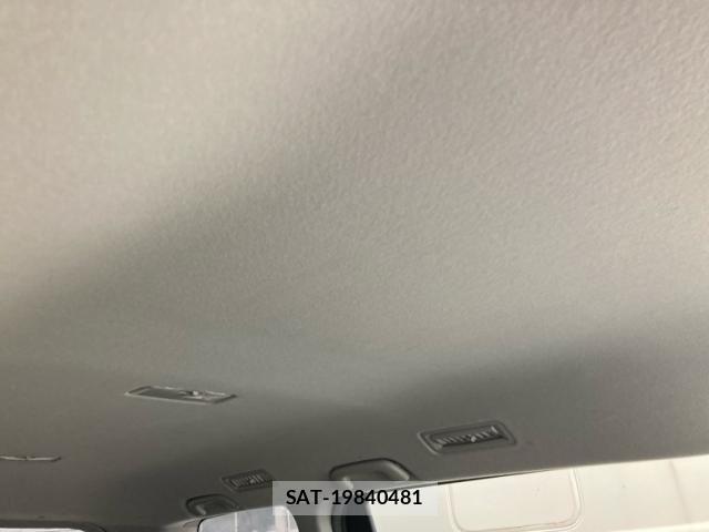 Toyota VOXY 2009-09 8797906-10