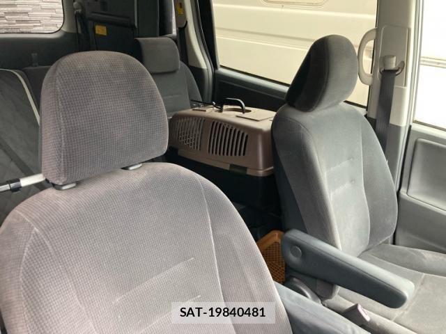 Toyota VOXY 2009-09 8797906-8