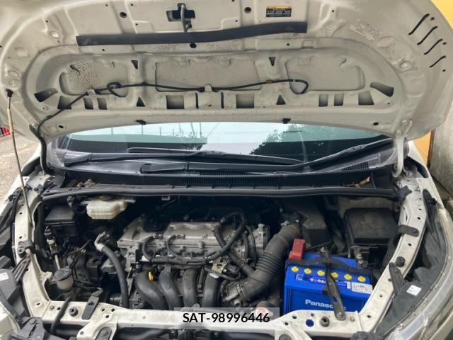 Toyota VOXY 2019-02 8797896-22