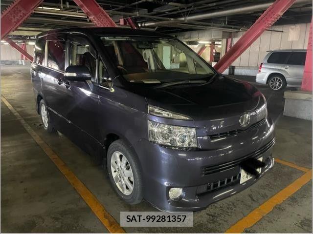 Toyota VOXY 2008-02 8832412-0