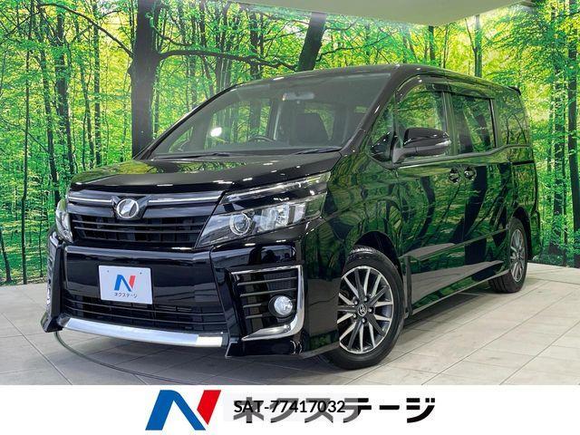 Toyota VOXY 2014-02 8832408-0
