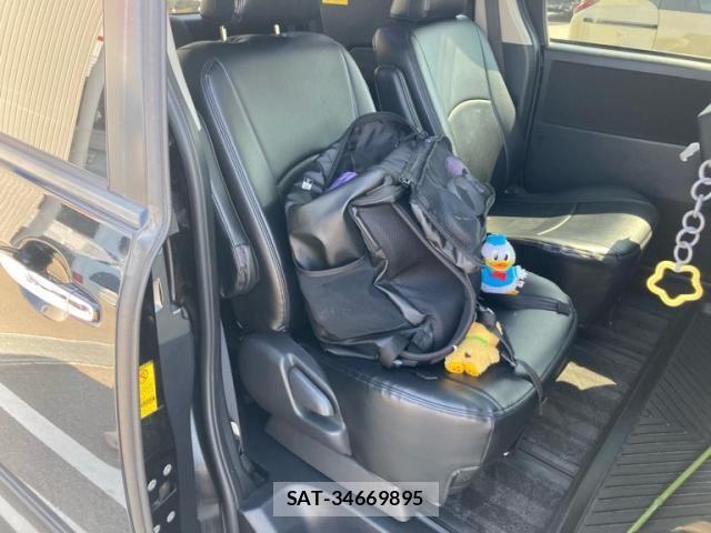 Toyota VOXY 2012-06 8832414-14