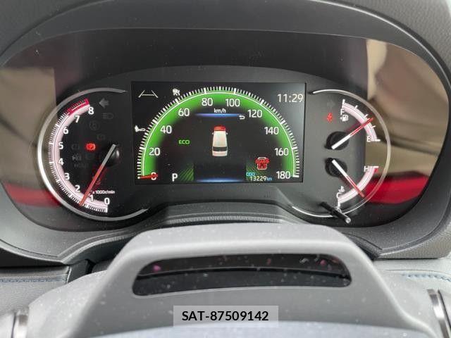 Toyota VOXY 2025-05 8832387-3