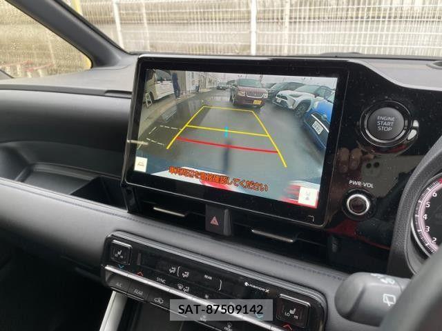 Toyota VOXY 2025-05 8832387-4