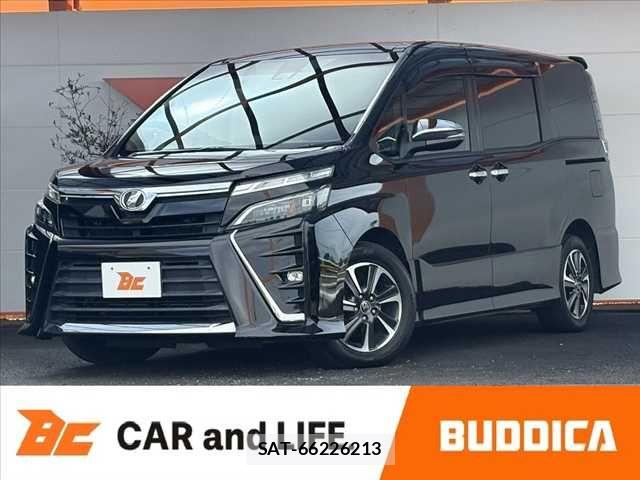 Toyota VOXY 2018-09 8832403-0