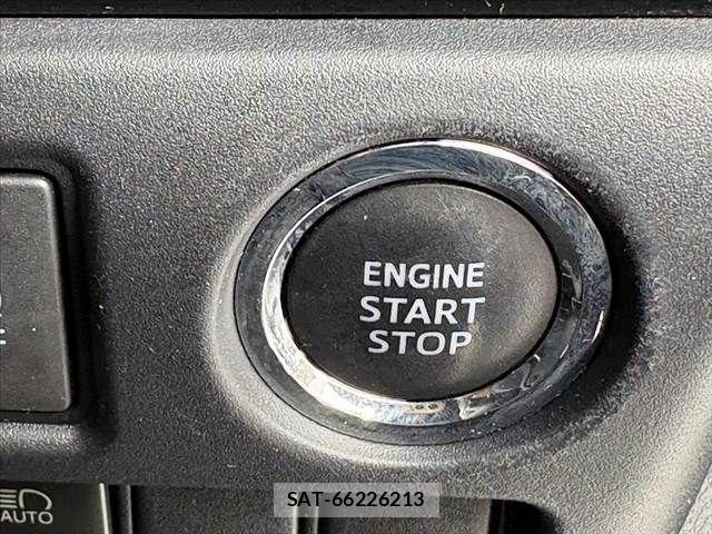 Toyota VOXY 2018-09 8832403-24