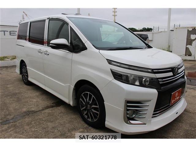 Toyota VOXY 2014-06 8832405-6