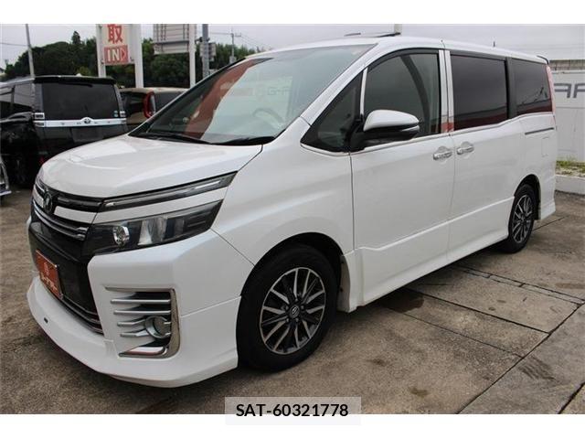 Toyota VOXY 2014-06 8832405-8
